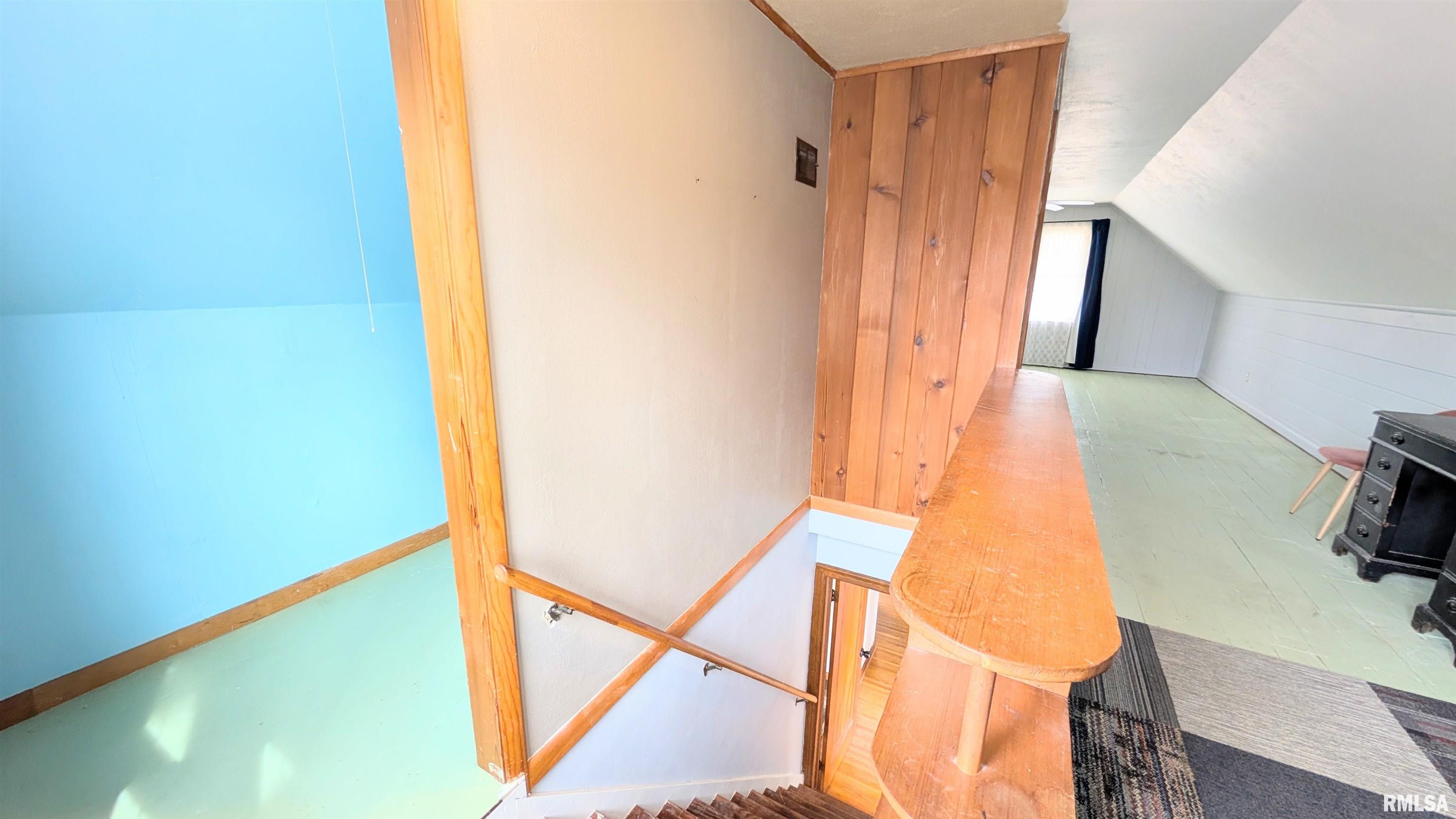 323 Hilda Court Chillicothe, IL 61523 - Photo 21 of 34