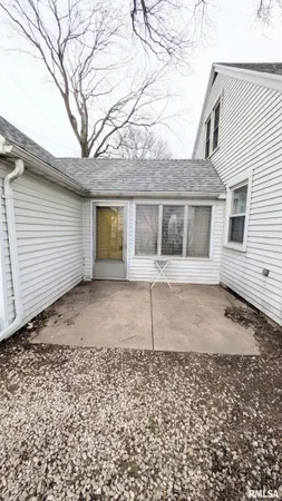 $139,900 | 323 Hilda Court, Chillicothe, IL 61523