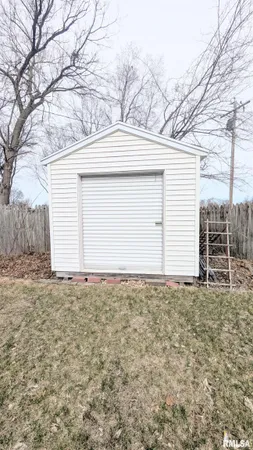 $139,900 | 323 Hilda Court, Chillicothe, IL 61523