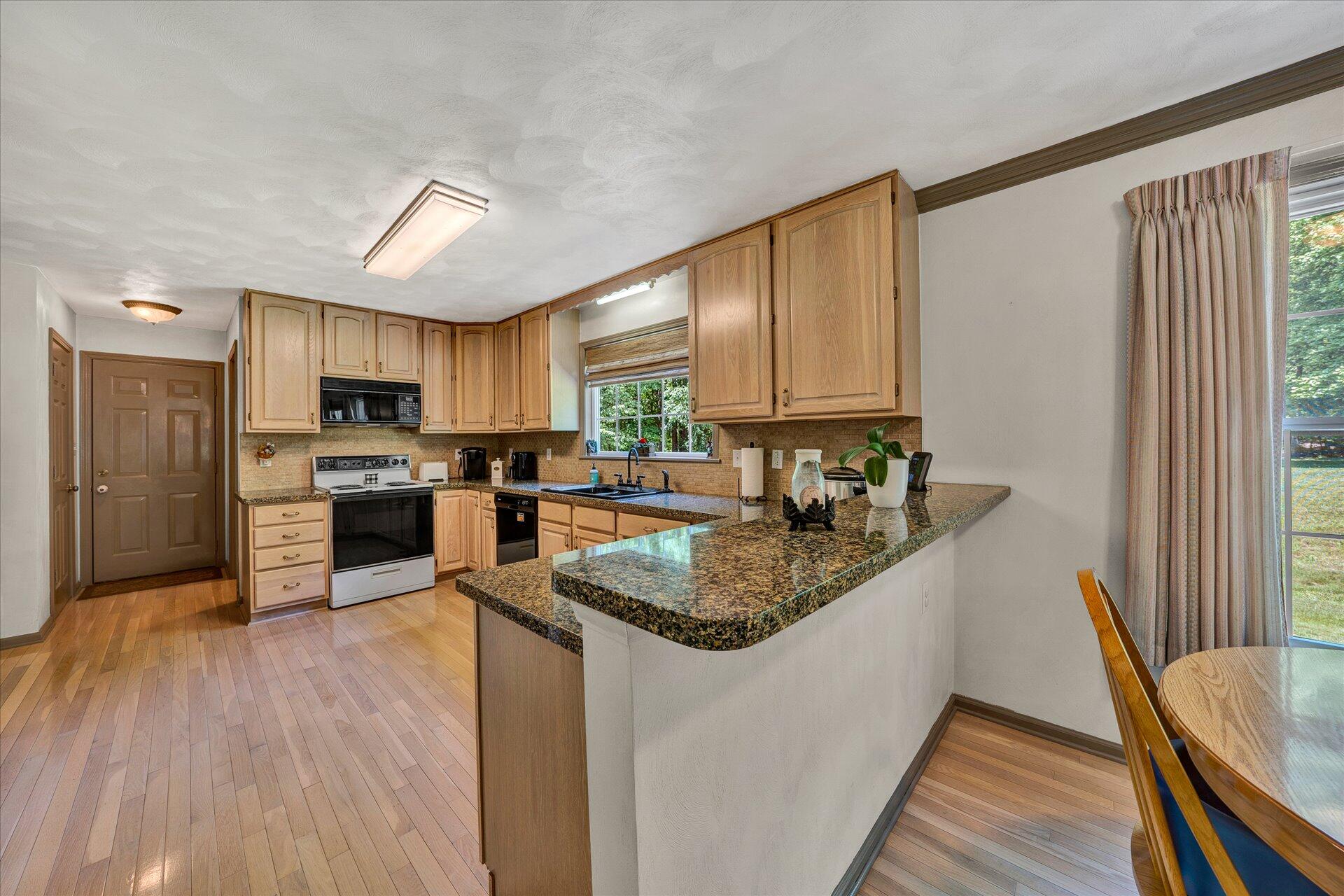 407 McFalls Road Blue Ridge, VA 24064 - Photo 16 of 42 16-DSC00196