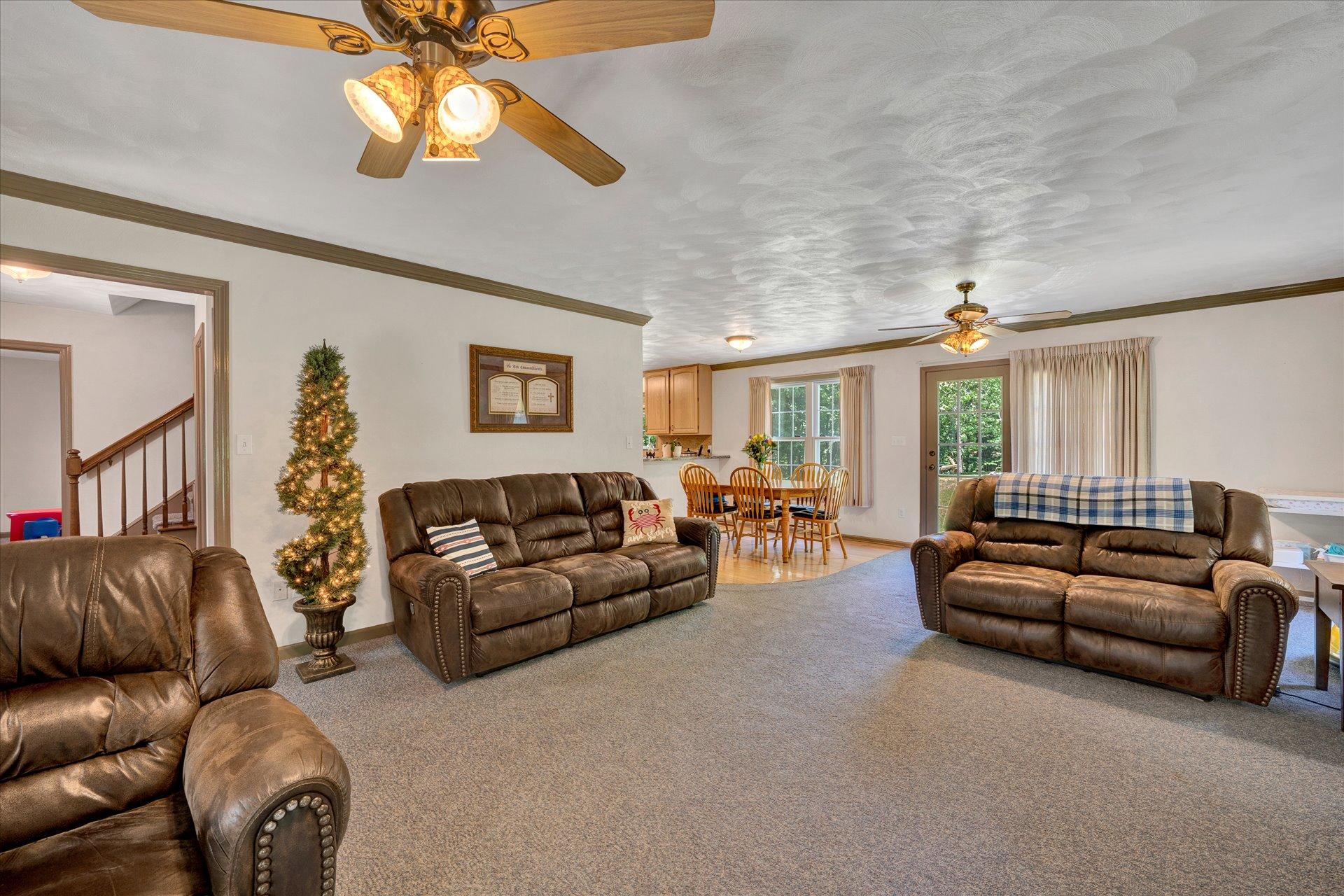 407 McFalls Road Blue Ridge, VA 24064 - Photo 9 of 42 09-DSC00175