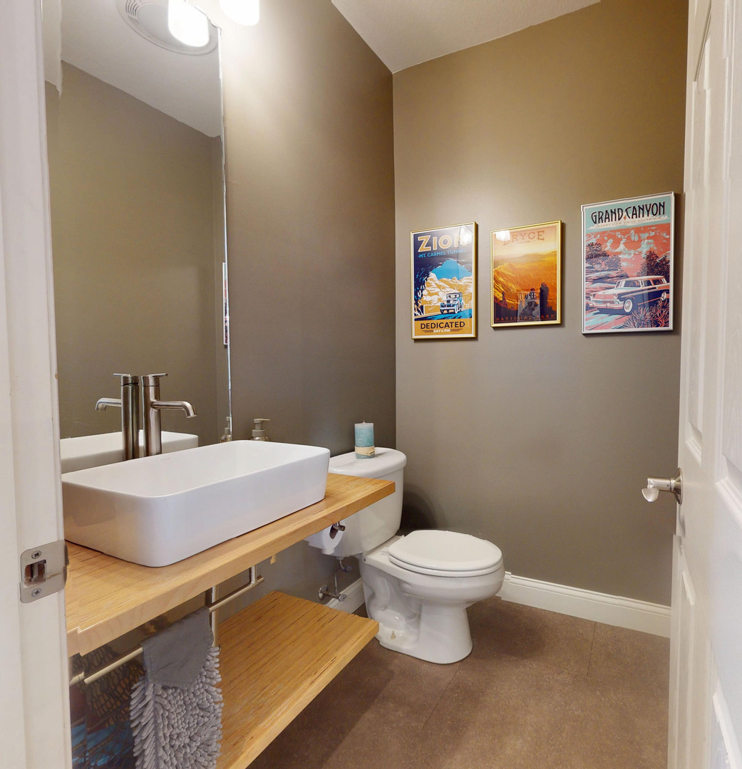 2702 Springhill Lane Champaign, IL 61822 - Photo 7 of 20