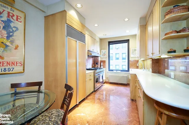 $3,995,000 | 1095 Park Avenue, Unit 8B | Upper East Side