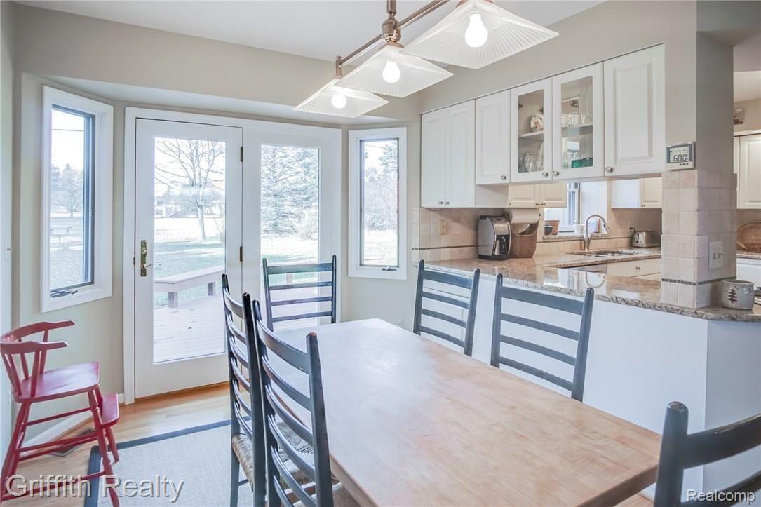 8905 Lee Road Brighton, MI 48116 - Photo 23 of 46 DSC05656Blended.jpg