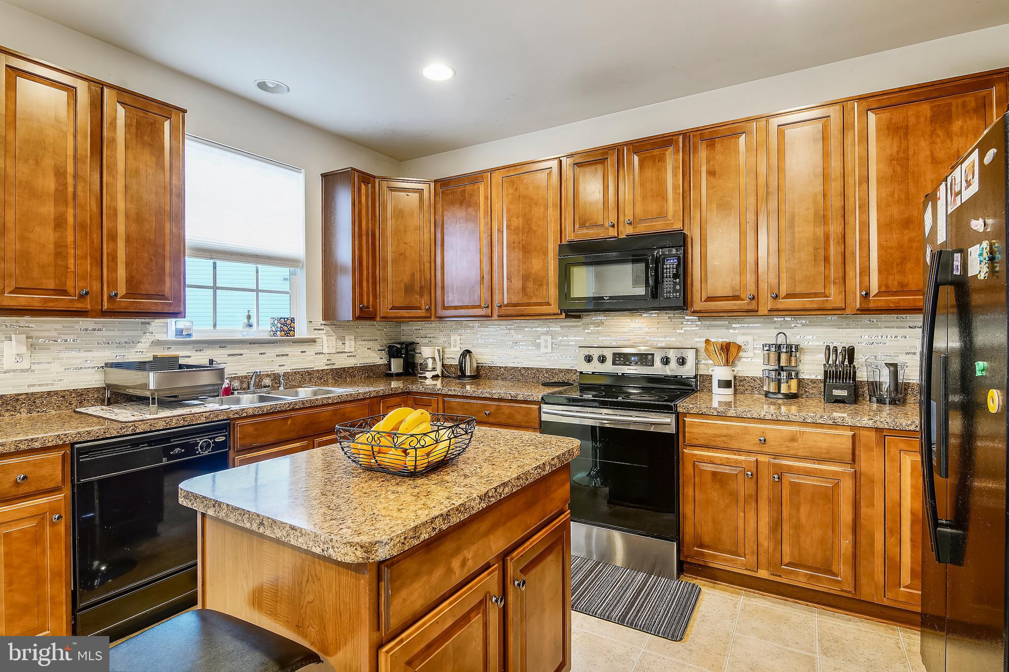 625 Amberfield Road Frederick, MD 21703 - Photo 14 of 37