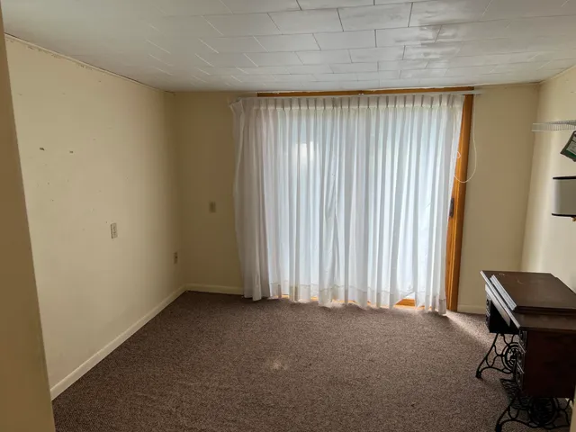 $165,000 | 225 North Lincoln Avenue, Lakeview, MI 48850