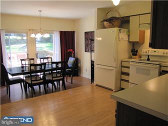 343 Brigade Court Chesterbrook, PA 19087 - Photo 4 of 11 Kitchen