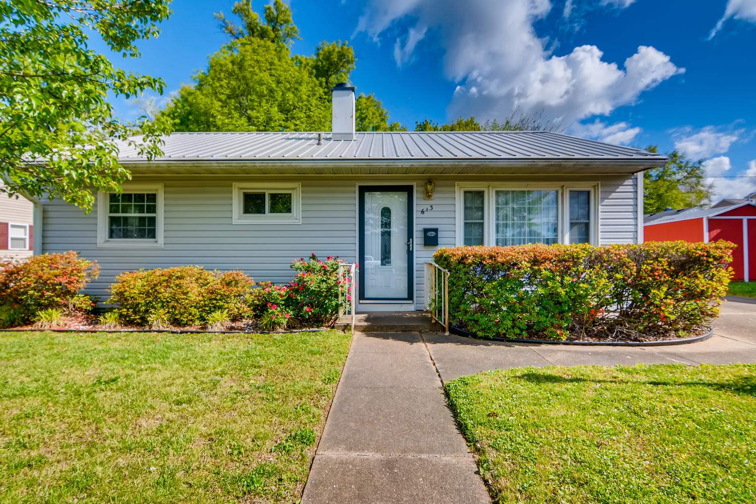613 West Mill Road Evansville, IN 47710 - Photo 1 of 14 Gallery Image 1