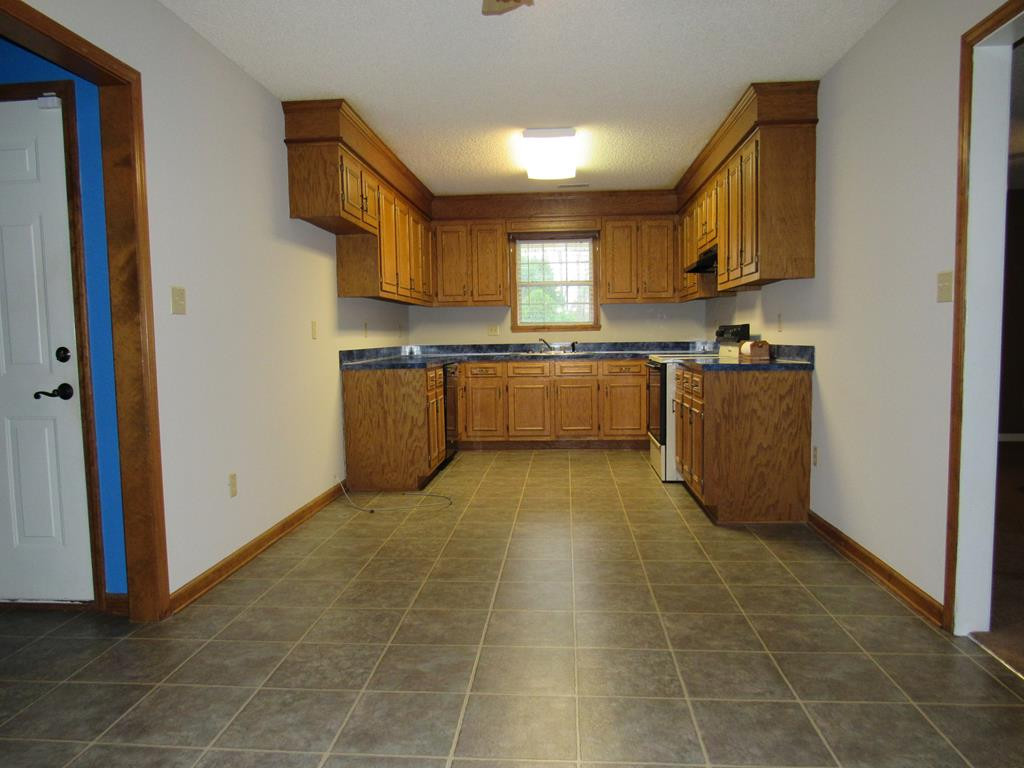 2940 West Brewington Road Sumter, SC 29153 - Photo 7 of 21 Gallery Image 7