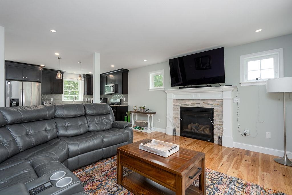 145 Timber Ridge Drive Milford, NH 03055 - Photo 2 of 40