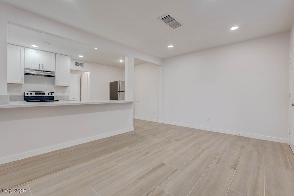 342 South Water Street, Unit 4 Henderson, NV 89015 - Photo 11 of 27