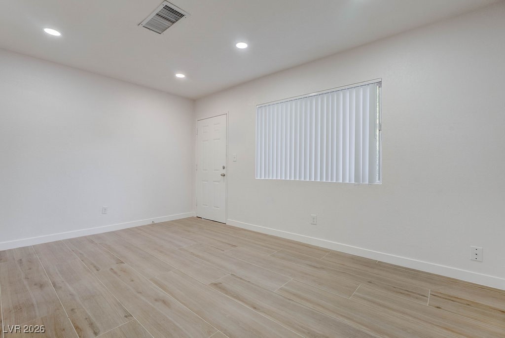 342 South Water Street, Unit 4 Henderson, NV 89015 - Photo 12 of 27