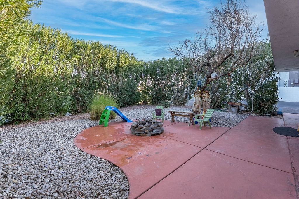 342 South Water Street, Unit 4 Henderson, NV 89015 - Photo 23 of 27