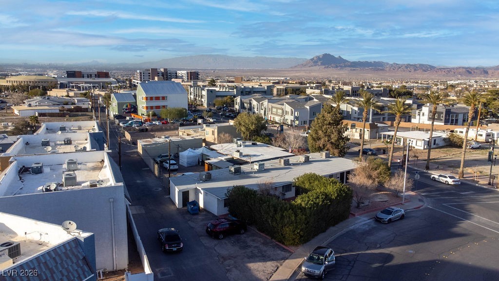 342 South Water Street, Unit 4 Henderson, NV 89015 - Photo 6 of 27