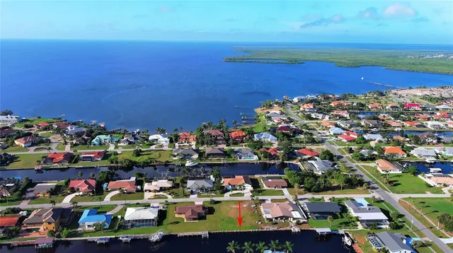 $360,000 | 108 Sinclair Street Southeast, Port Charlotte, FL 33952