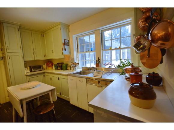 5 Choate Road Hanover, NH 03755 - Photo 3 of 20