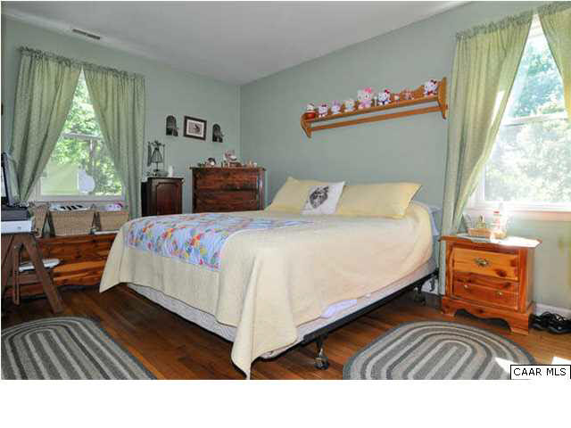 126 North Boston Road Troy, VA 22974 - Photo 13 of 39 Master Bedroom