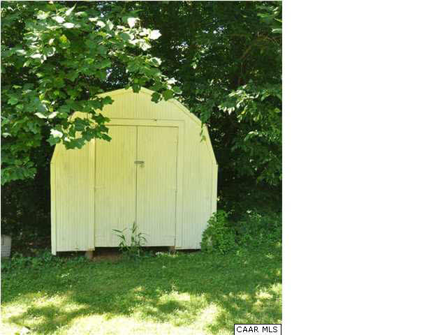 126 North Boston Road Troy, VA 22974 - Photo 38 of 39 Storage shed