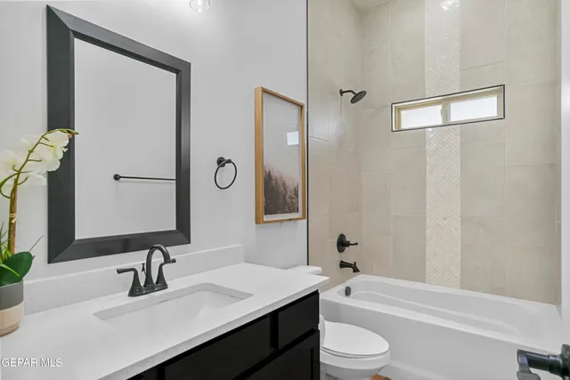 $295,000 | 11468 Park Lane, Socorro, TX 79927