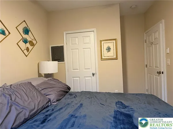 $300,000 | 714 West Berwick Street, Easton, PA 18042