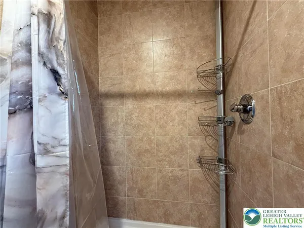 $300,000 | 714 West Berwick Street, Easton, PA 18042