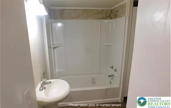 $300,000 | 714 West Berwick Street, Easton, PA 18042