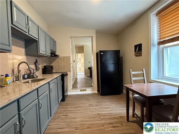 $300,000 | 714 West Berwick Street, Easton, PA 18042