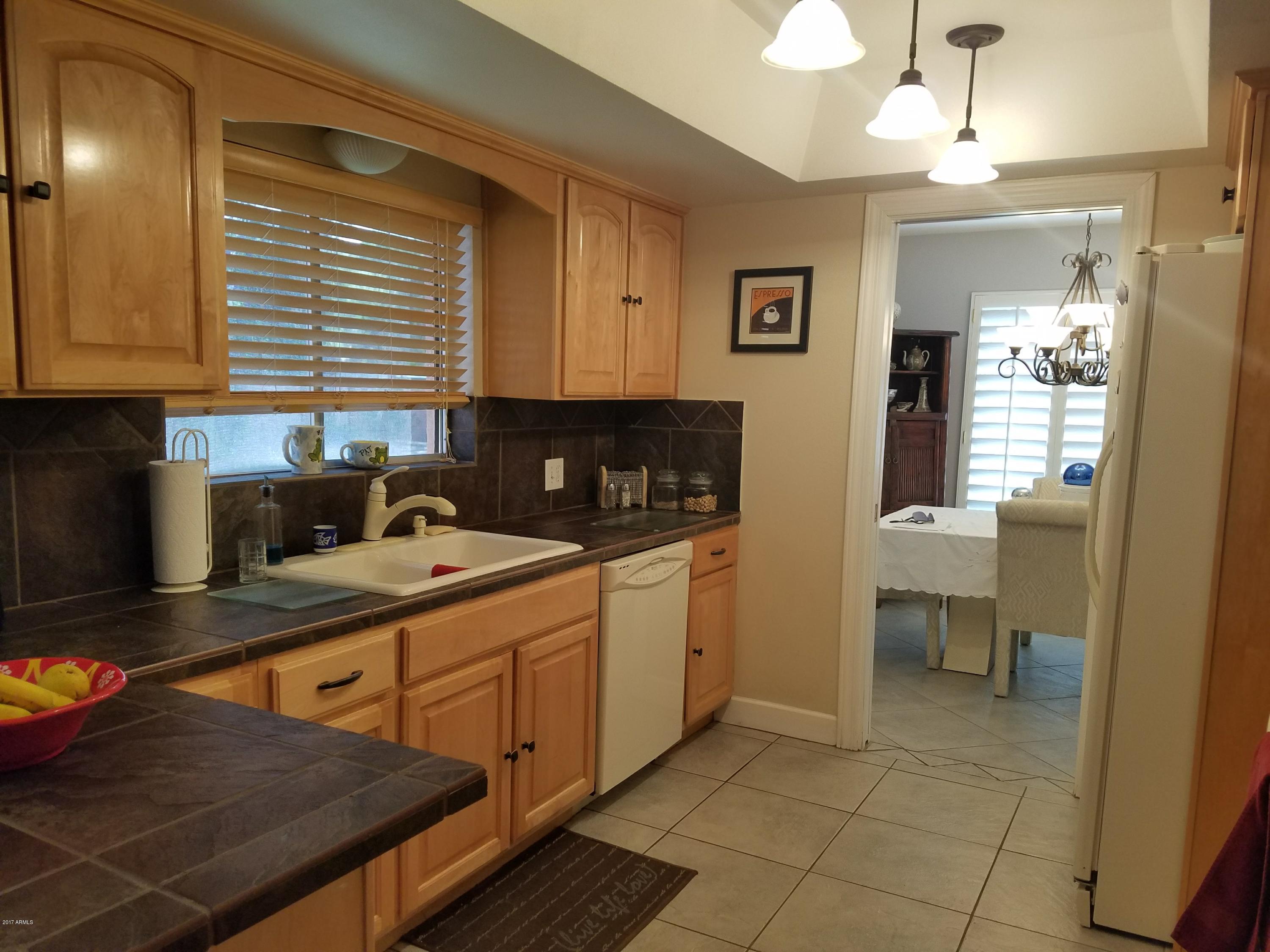 11 East Boca Raton Road Phoenix, AZ 85022 - Photo 9 of 44 20170914_140652 (1)