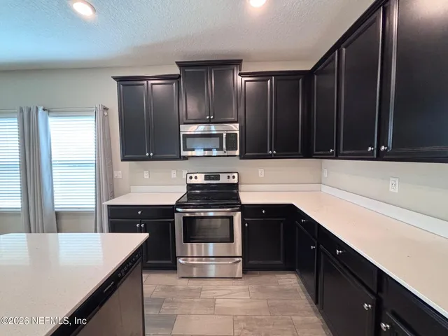 $1,950 | 7273 Blairton Way, Jacksonville, FL 32222