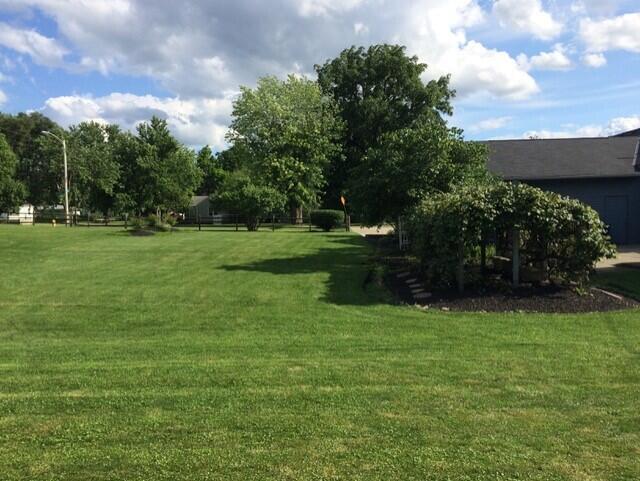 186 Rockwell Road Columbus, OH 43207 - Photo 27 of 74 yard12