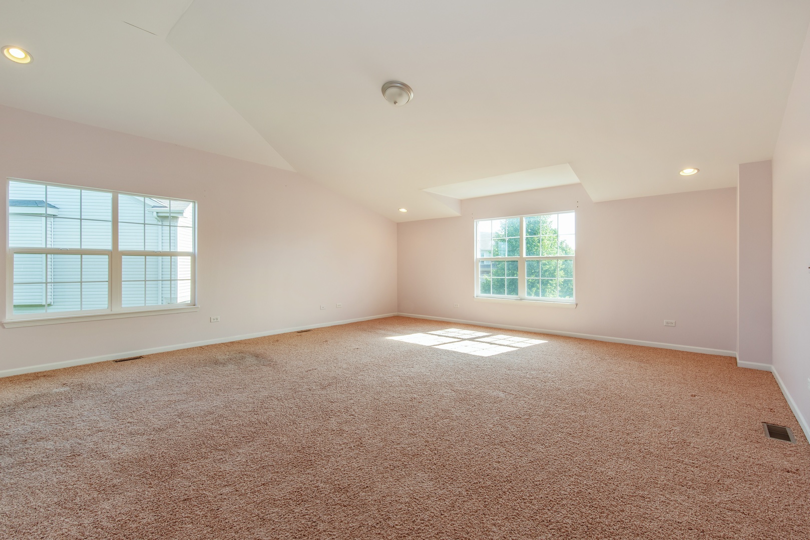 4 Alexander Court Bolingbrook, IL 60490 - Photo 6 of 15