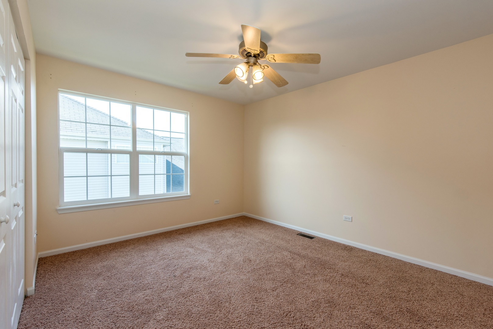 4 Alexander Court Bolingbrook, IL 60490 - Photo 10 of 15