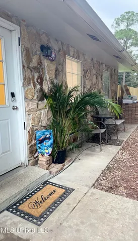 $327,000 | 6528 Columbus Circle, Ocean Springs, MS 39564