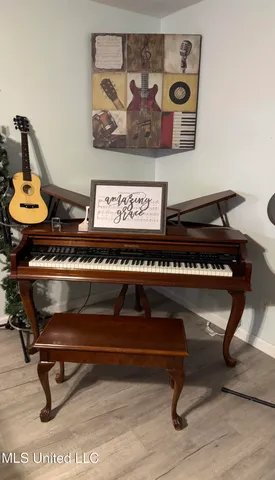 $327,000 | 6528 Columbus Circle, Ocean Springs, MS 39564