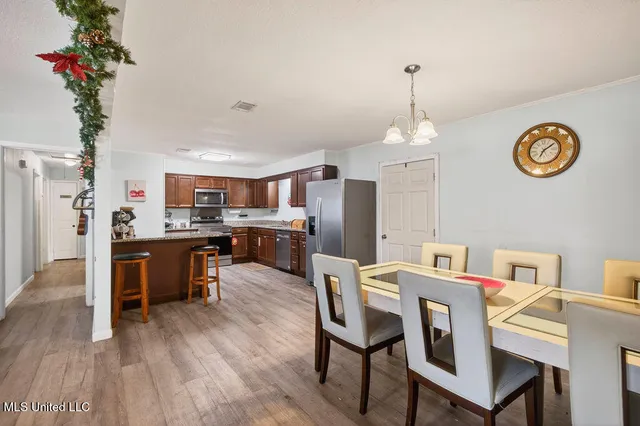 $327,000 | 6528 Columbus Circle, Ocean Springs, MS 39564