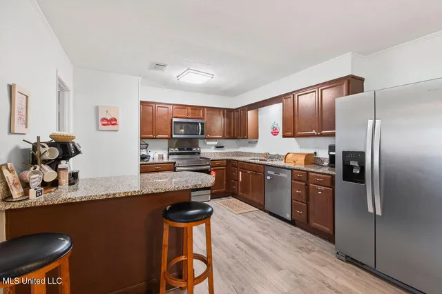 $327,000 | 6528 Columbus Circle, Ocean Springs, MS 39564