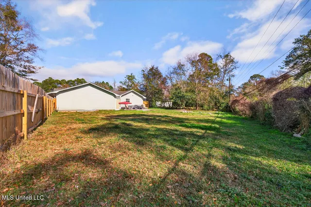 $327,000 | 6528 Columbus Circle, Ocean Springs, MS 39564