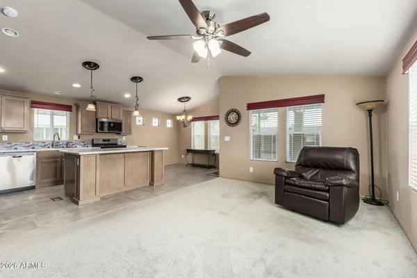 $181,900 | 9302 East Broadway Road, Unit 117, Mesa, AZ 85208