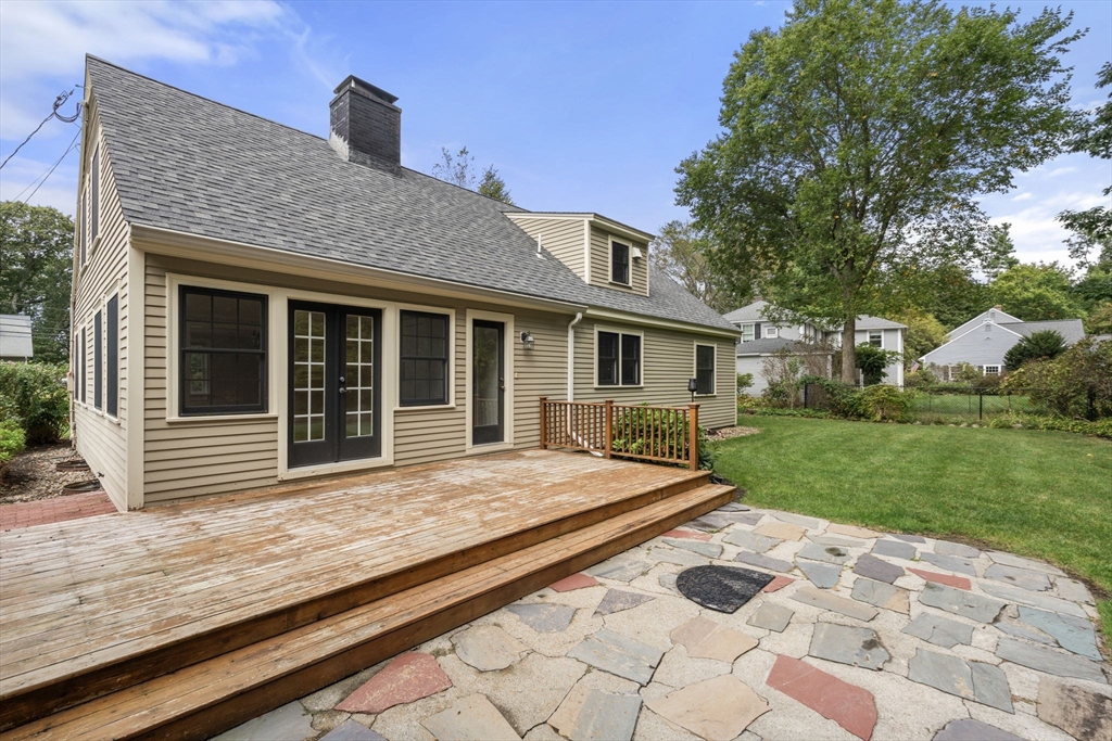 92 Abbot Street Andover, MA 01810 - Photo 32 of 35
