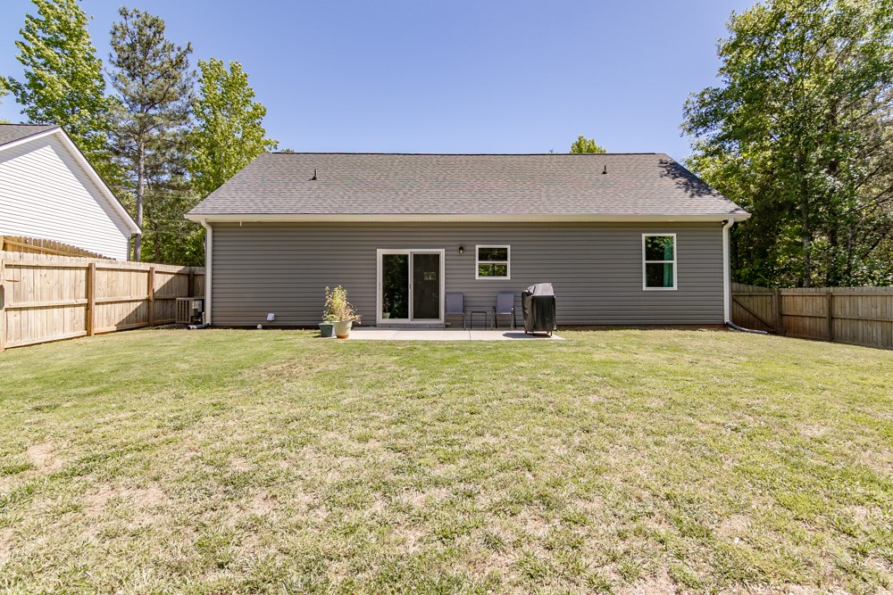 178 Nunnally Road Anderson, SC 29625 - Photo 23 of 25 Large Private Backyard