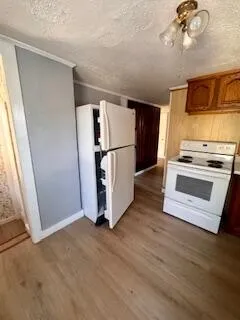 $259,900 | 10 Warren Street, Bridgton, ME 04009