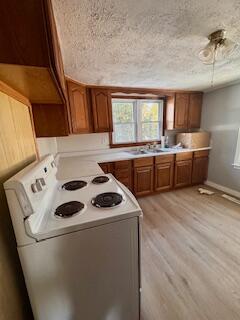 10 Warren Street Bridgton, ME 04009 - Photo 8 of 15 IMG_6081