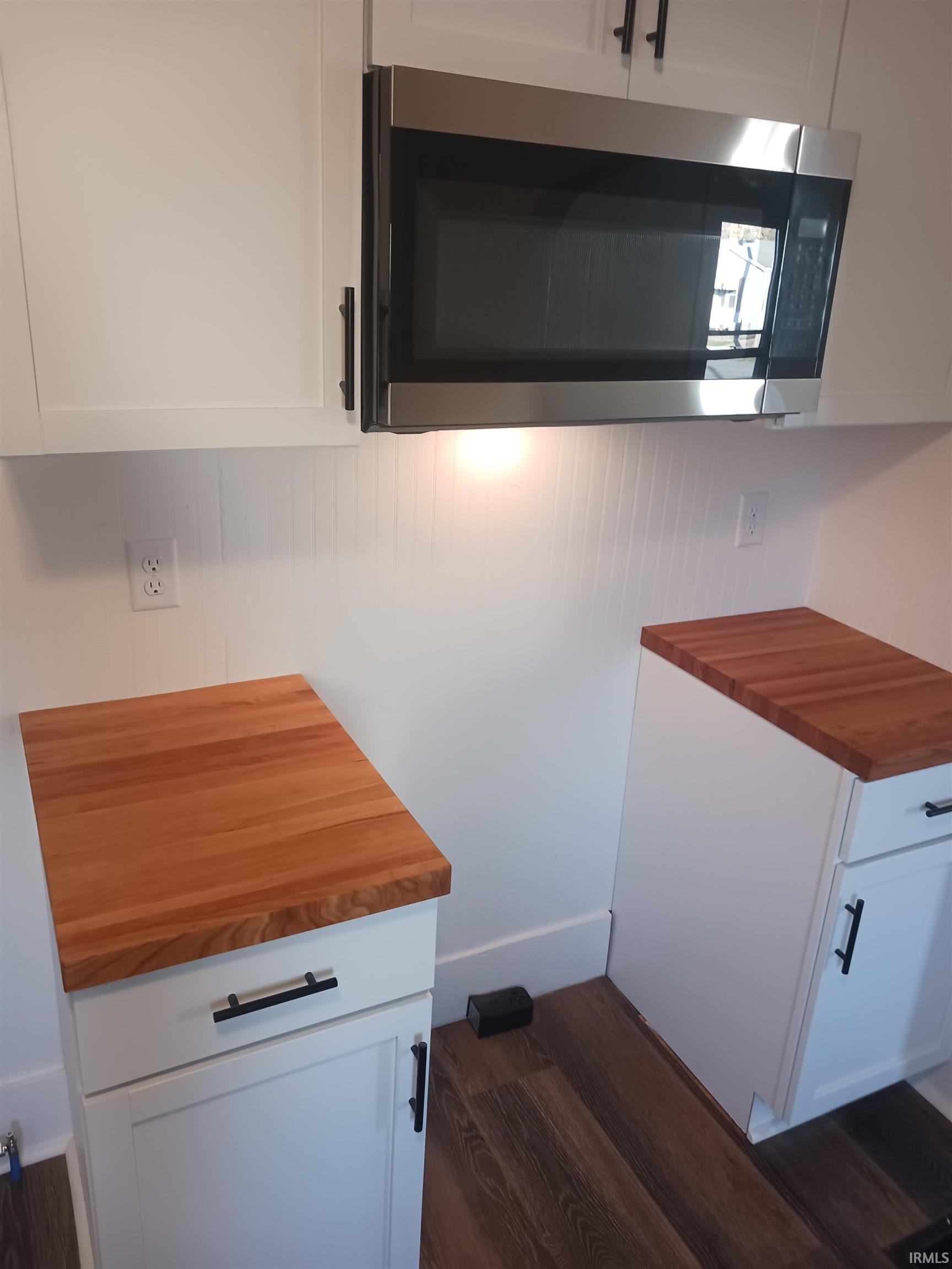 312 West Green Street Butler, IN 46721 - Photo 7 of 25