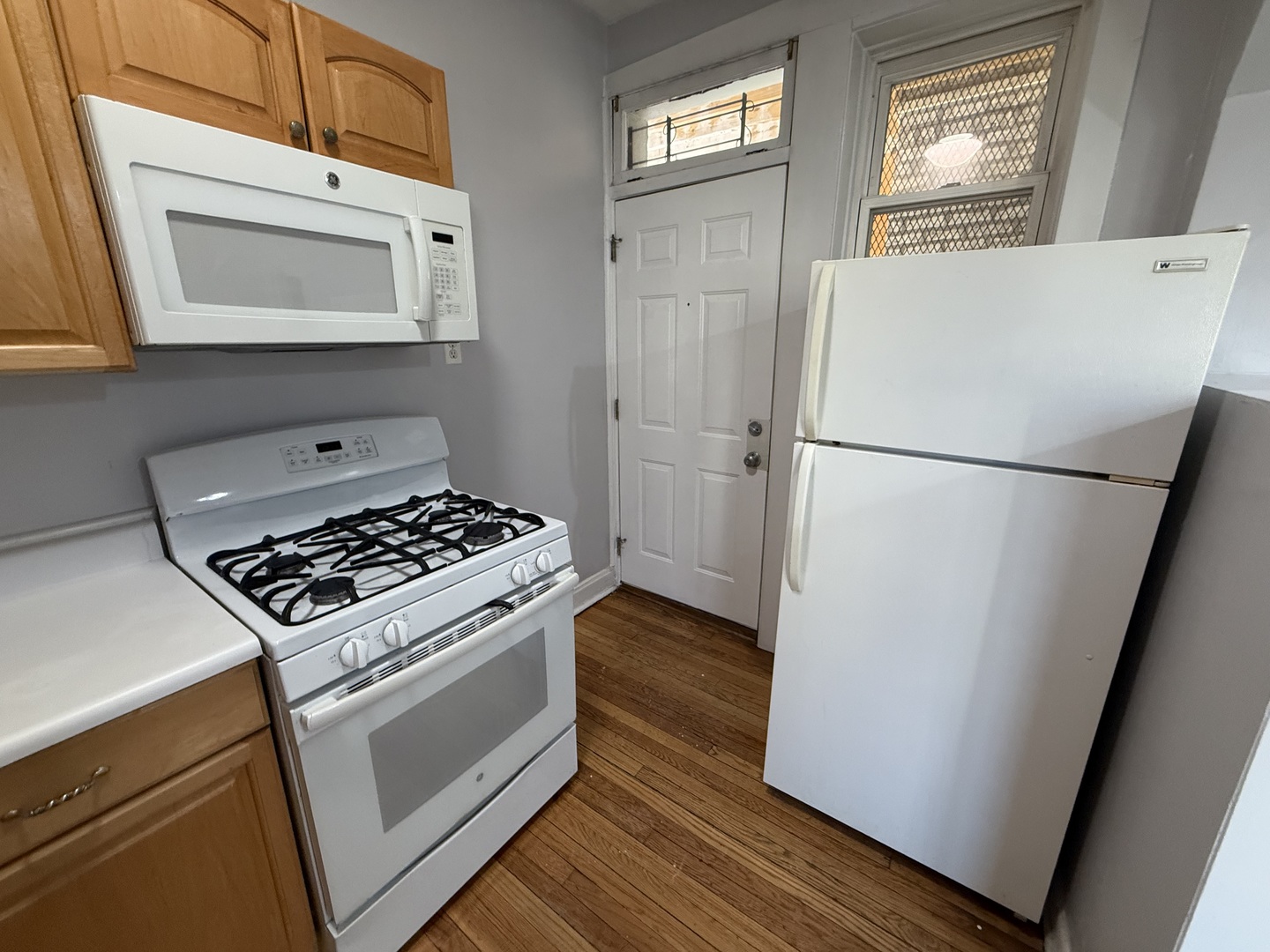 2611 North Dayton Street, Unit 1 Chicago, IL 60614 - Photo 11 of 14