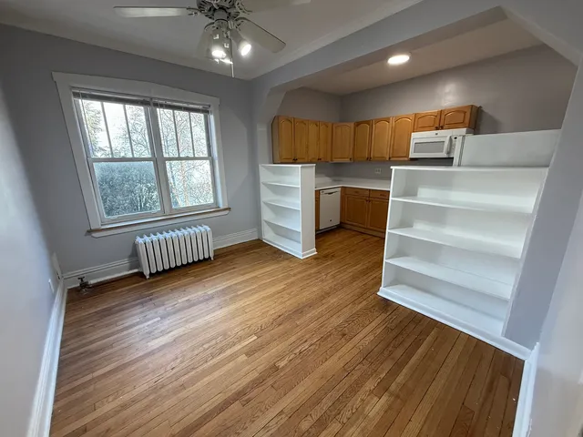 $2,300 | 2611 North Dayton Street, Unit 1, Chicago, IL 60614