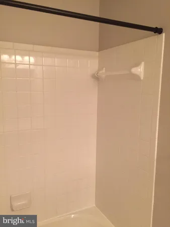 $1,775 | 6163 Willow Place, Unit 301, Bealeton, VA 22712