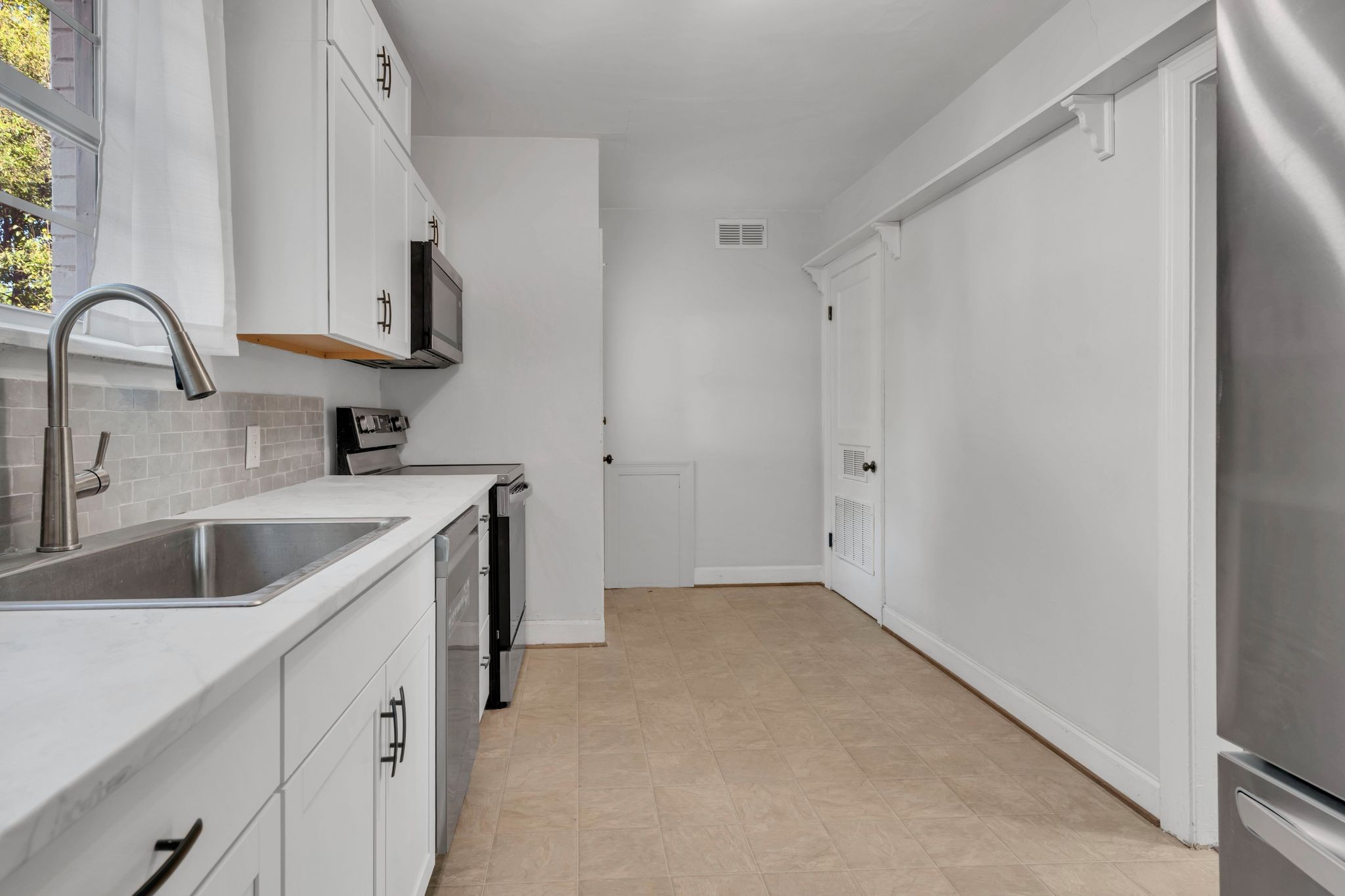 2528 Stinson Road Nashville, TN 37214 - Photo 12 of 29 Gallery Image 12
