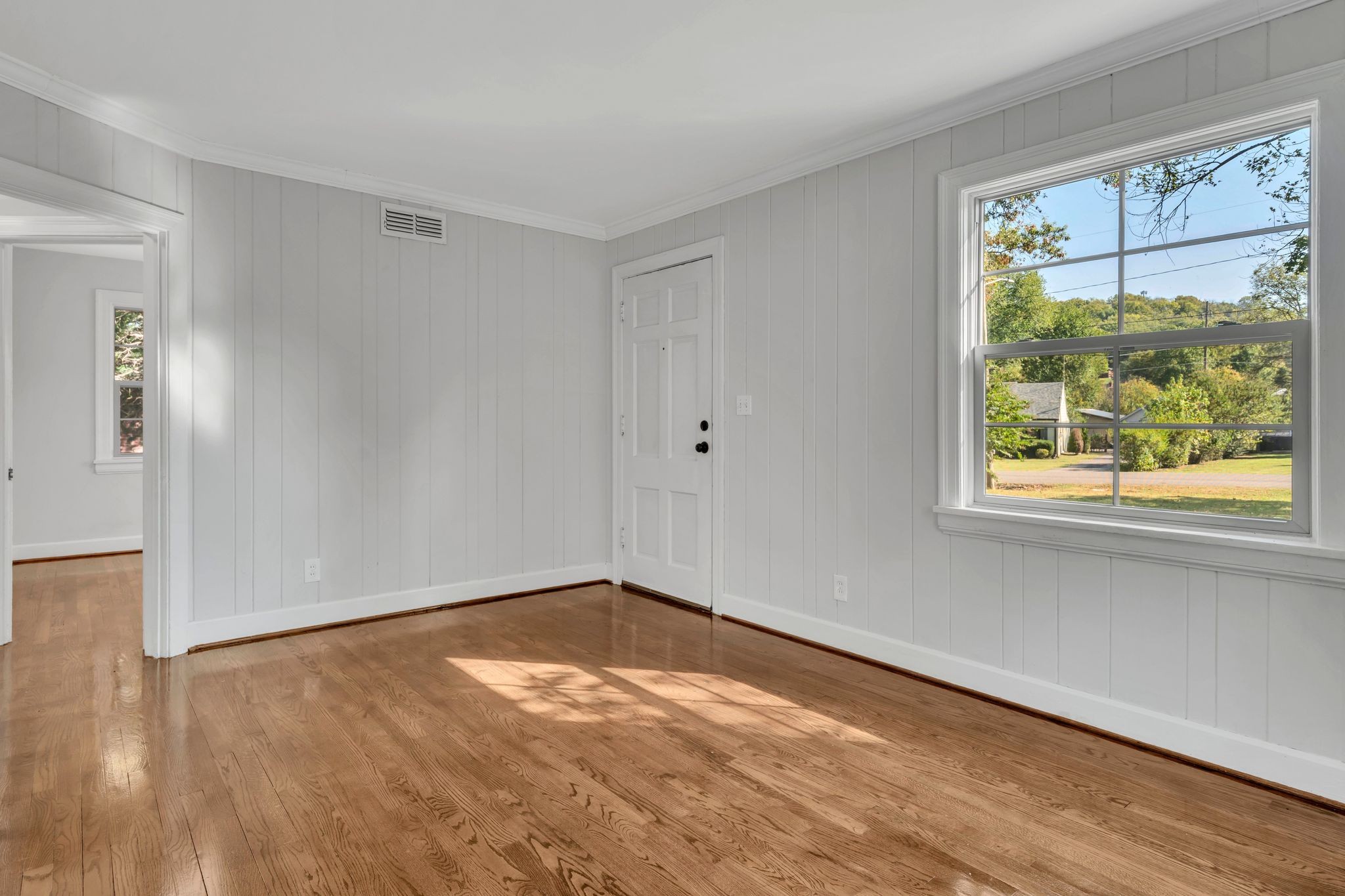 2528 Stinson Road Nashville, TN 37214 - Photo 6 of 29 Gallery Image 6