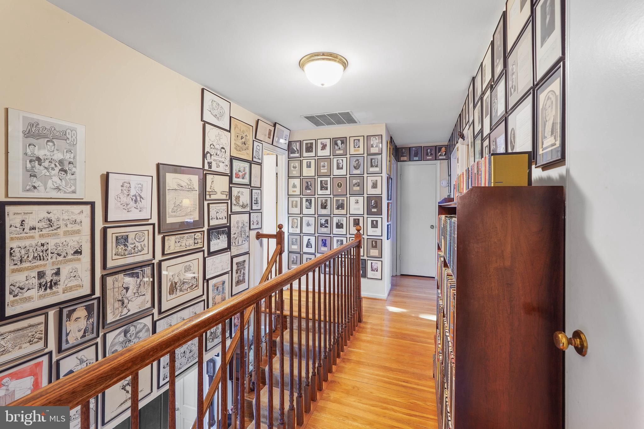 10505 Adel Road Oakton, VA 22124 - Photo 12 of 33