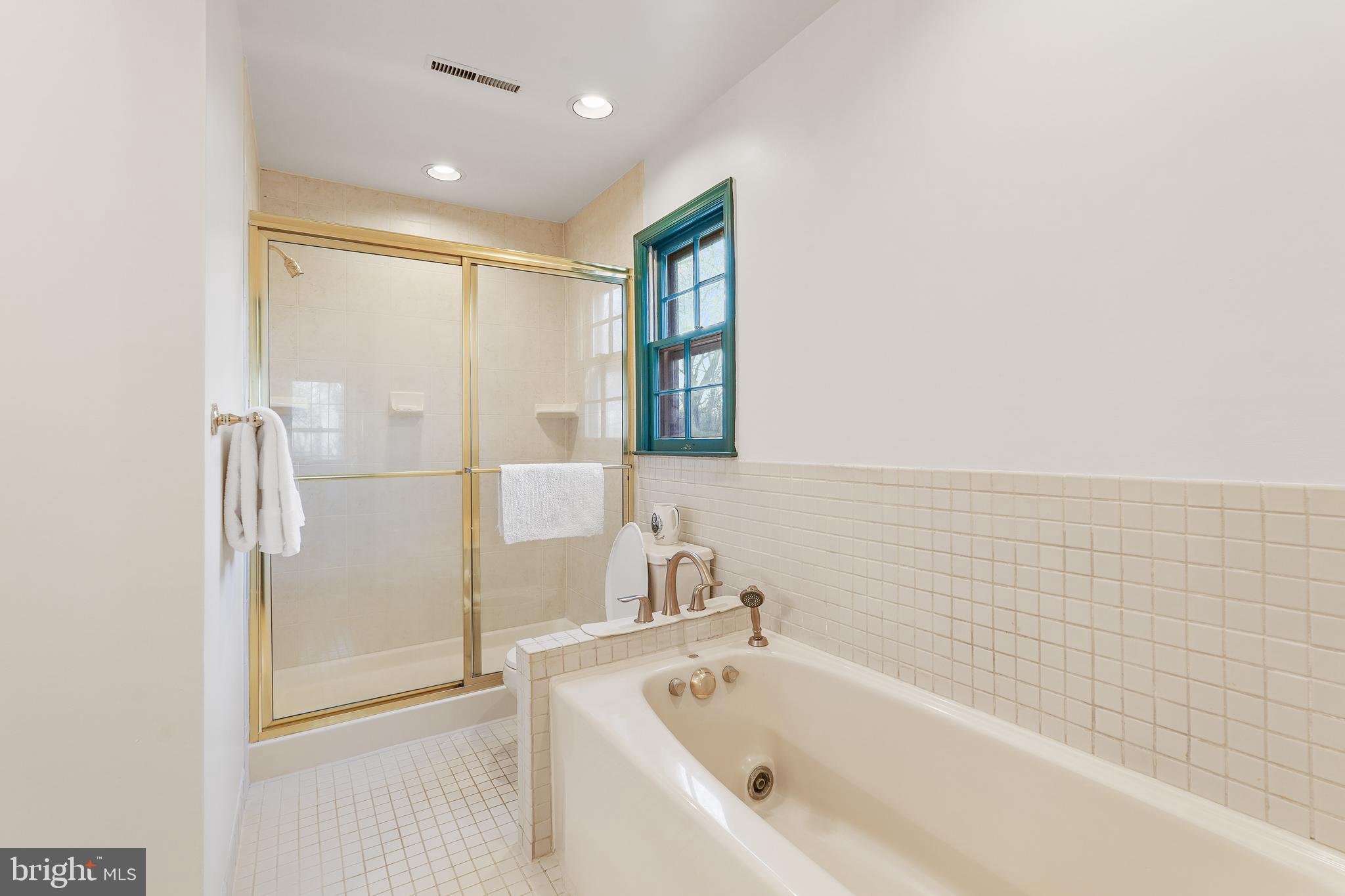 10505 Adel Road Oakton, VA 22124 - Photo 22 of 33